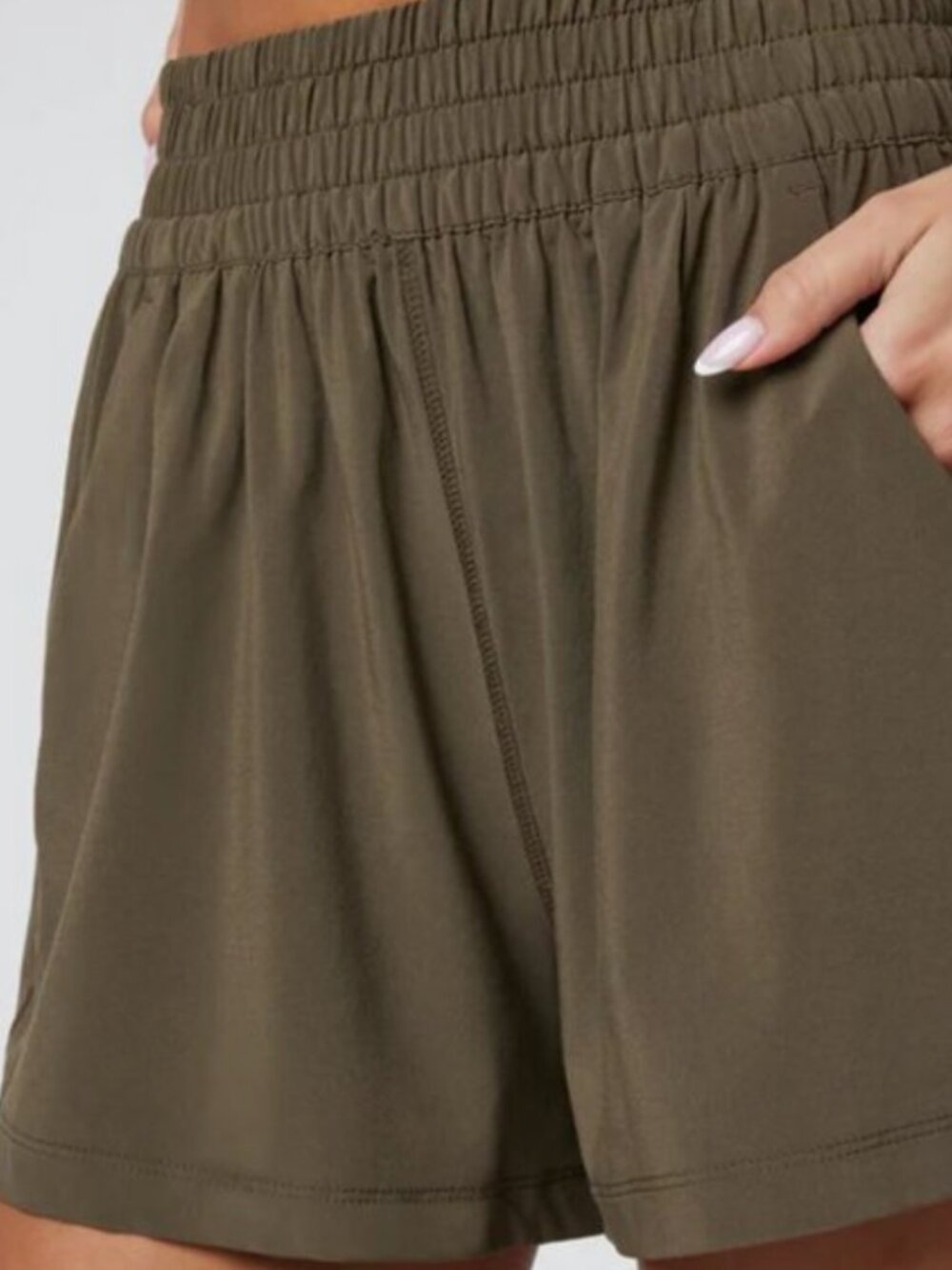 Vuori Lightweight Villa Shorts